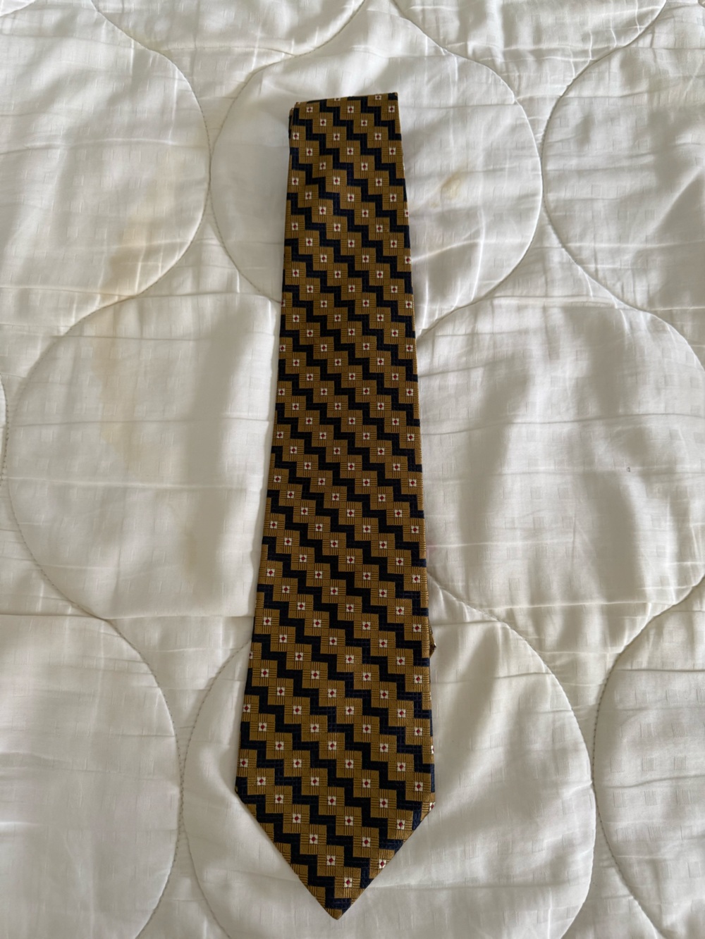 Vintage Lord & Taylor 100% Silk Tie Made in Italy Gold Navy Geometric Necktie